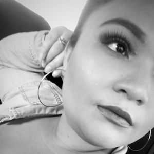 Meet your Posher, Isabel